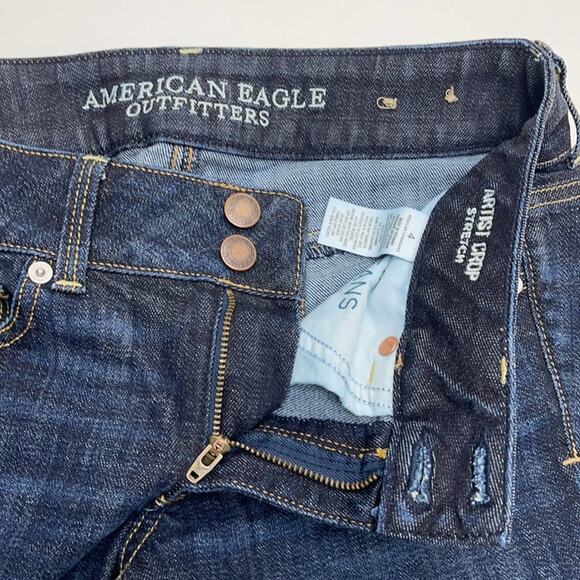 AMERICAN EAGLE Women’s 4 ARTIST CROP Blue Jeans - Picture 4 of 4